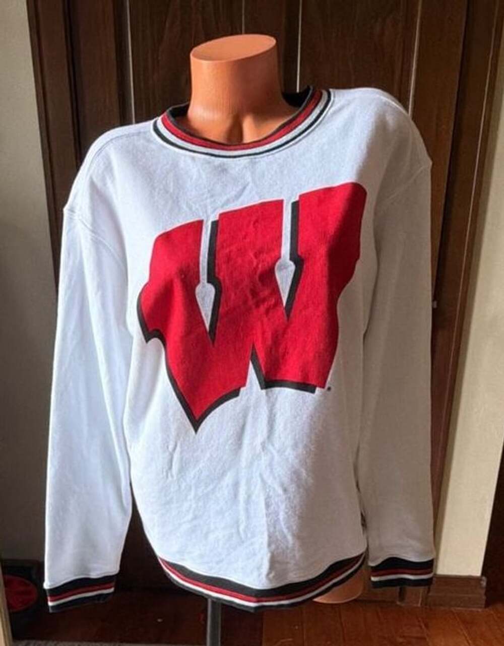 Victoria's Secret PINK University of Wisconsin Badgers Crewneck Sweatshirt